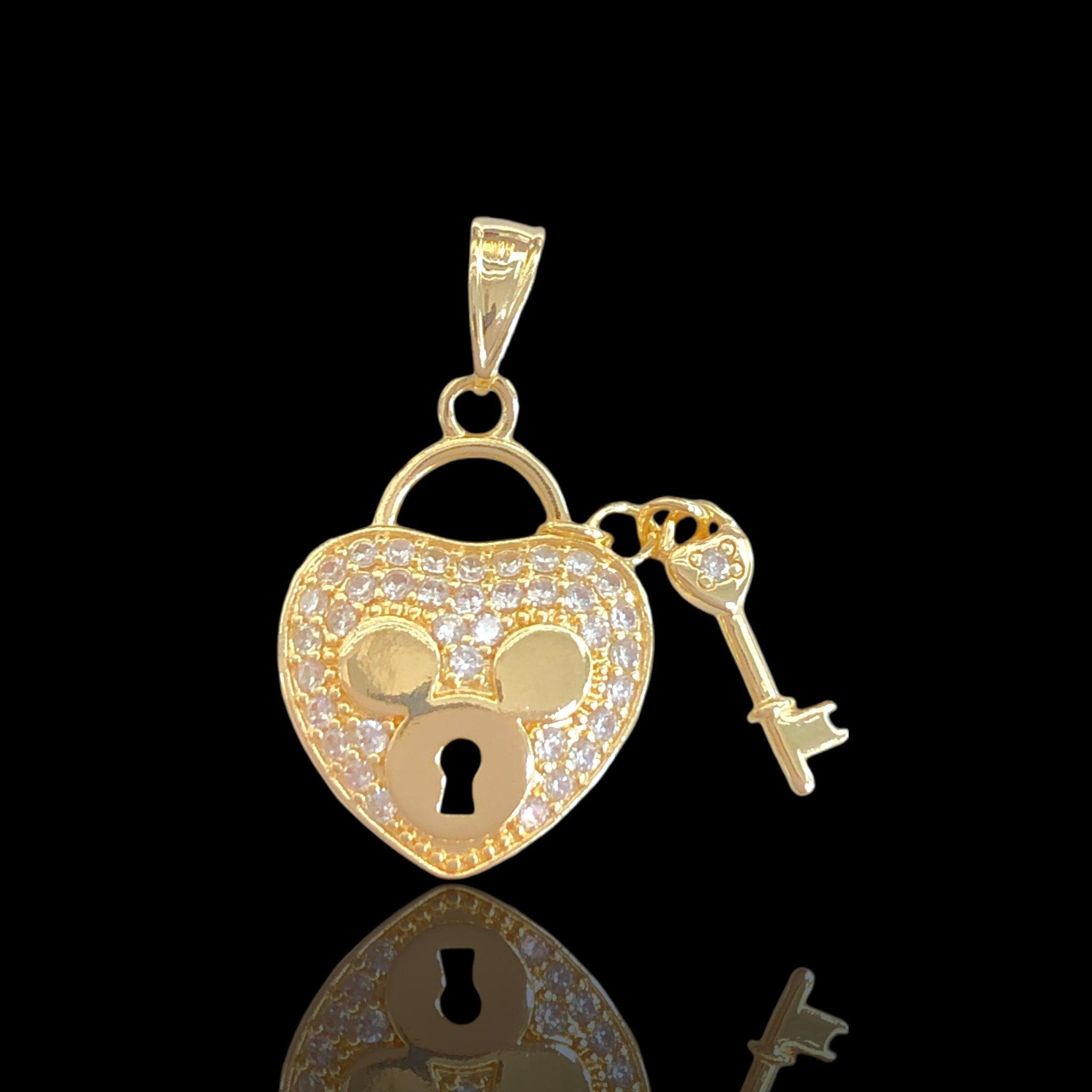 Oro Laminado Gold Filled Teddy Bear Heart Locket Pendant