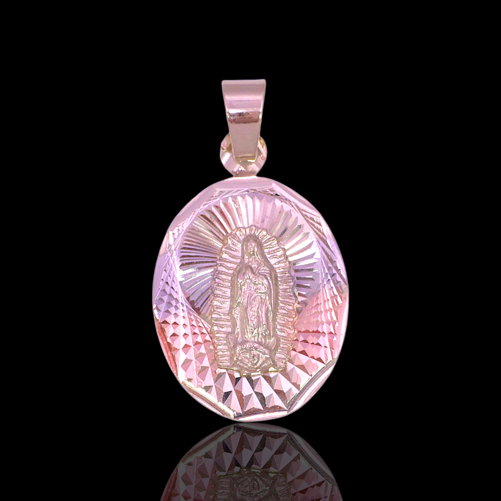 Oro Laminado Tricolor Diamond Cut Guadalupe Oval Pendant