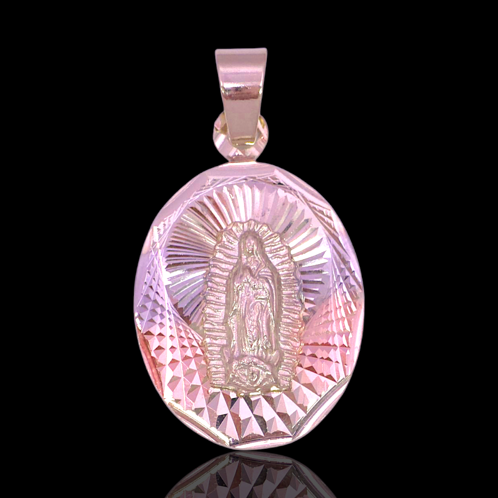 Oro Laminado Tricolor Diamond Cut Guadalupe Oval Pendant
