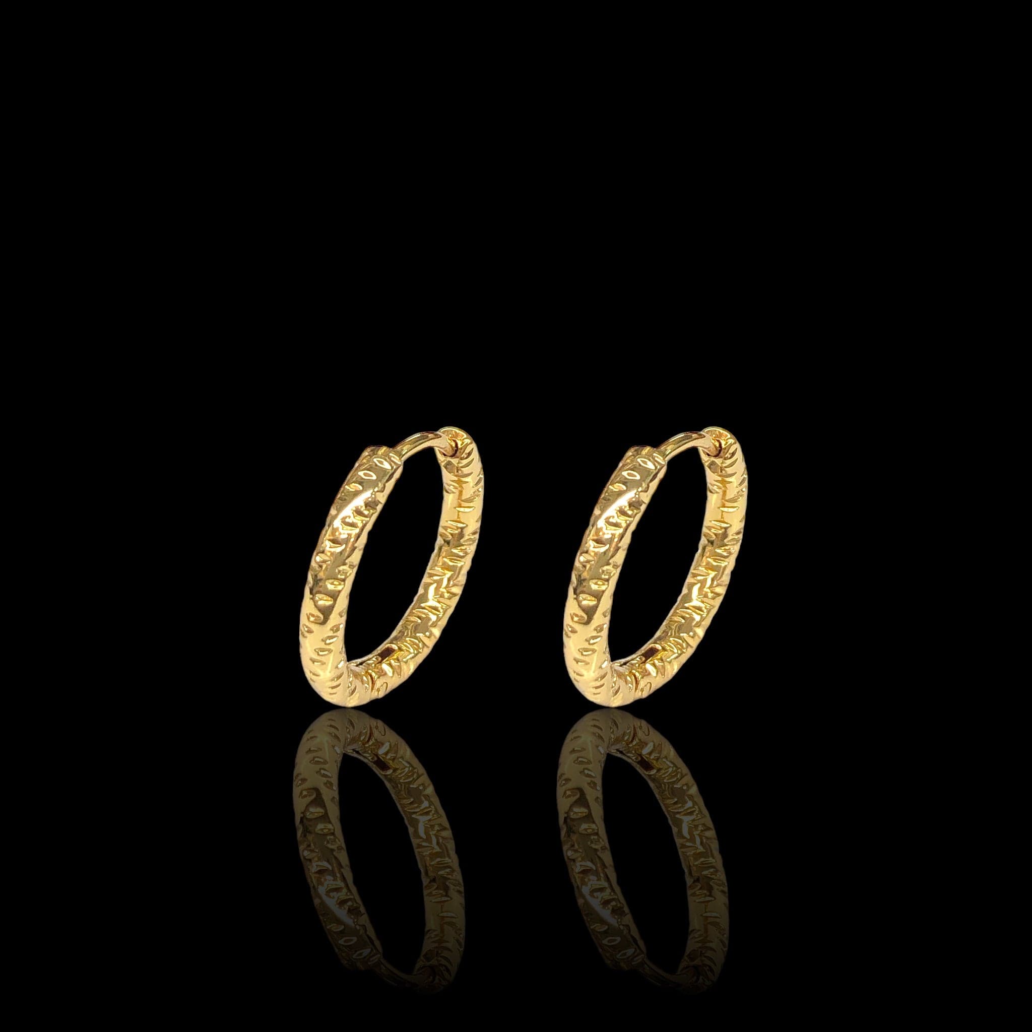 Stainless Steel Diamond Cut Minimalist Hoop Earrings