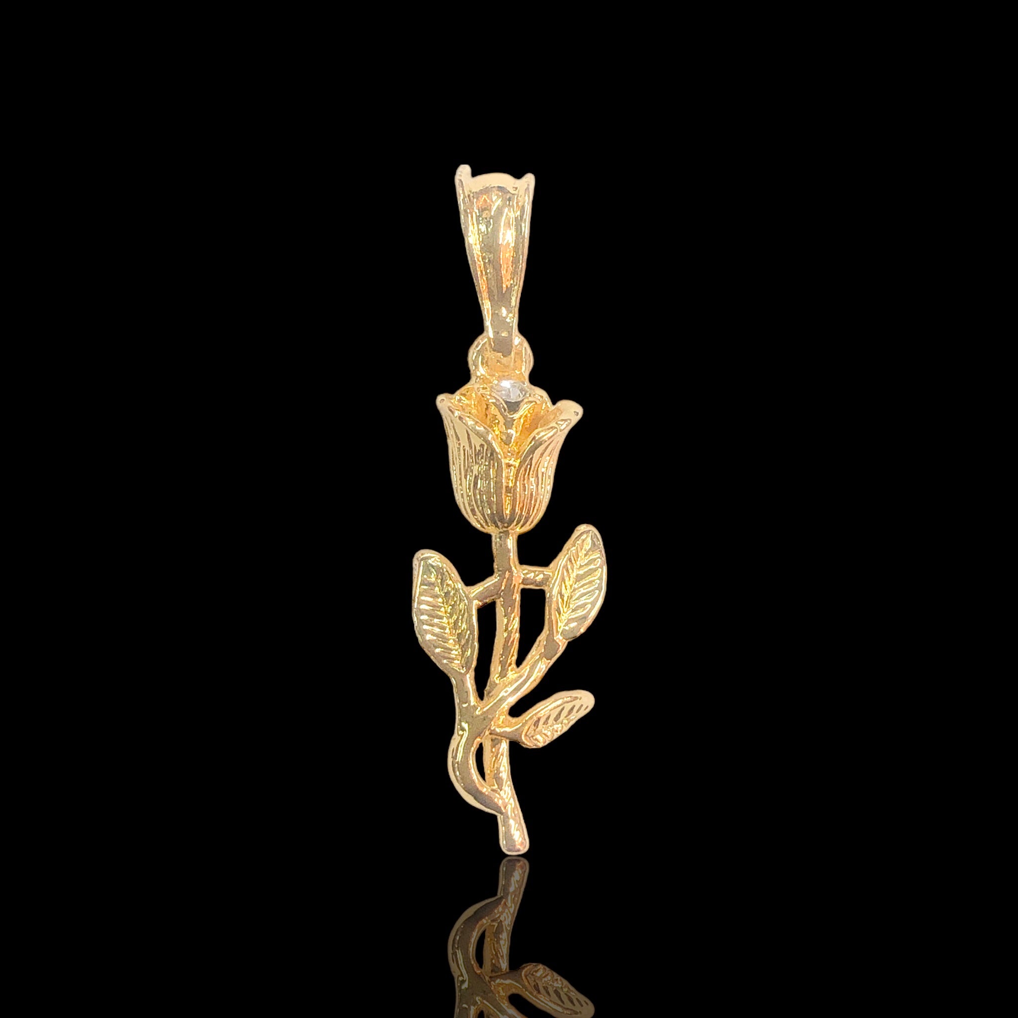 18K Gold Filled Gilded Rose Pendant - Kuania Oro Laminado