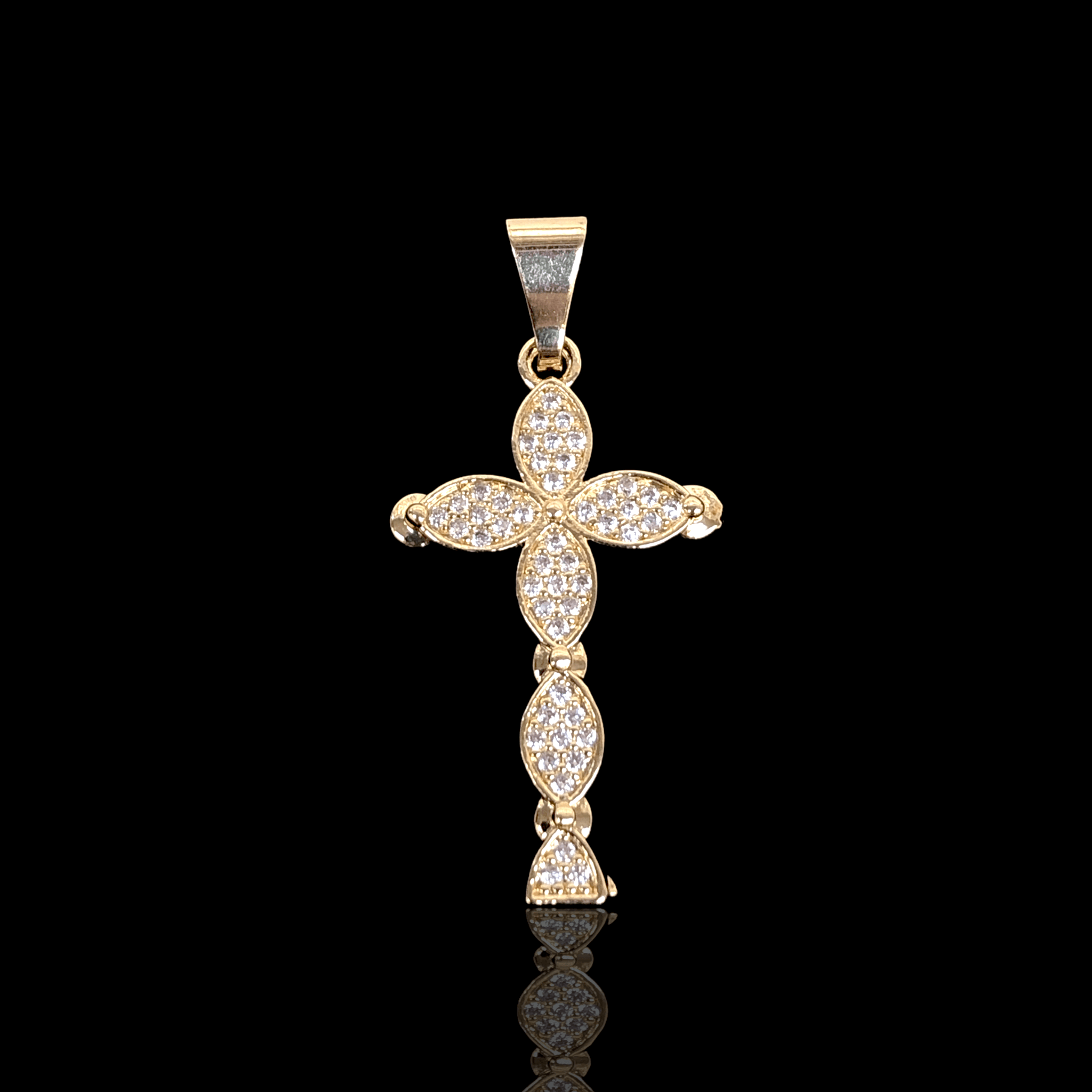 Oro Laminado Gold Filled Pristine Petal Cross Pendant