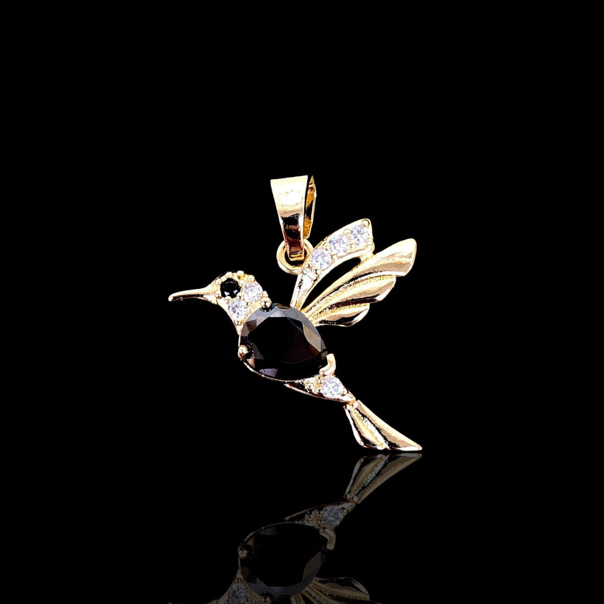 Oro Laminado Gold Filled Wild Flower Hummingbird Pendant